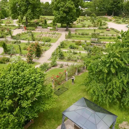 Le Jardin Des Roses * Saverne