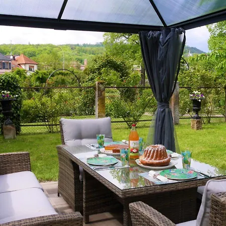 Le Jardin Des Roses Apartament