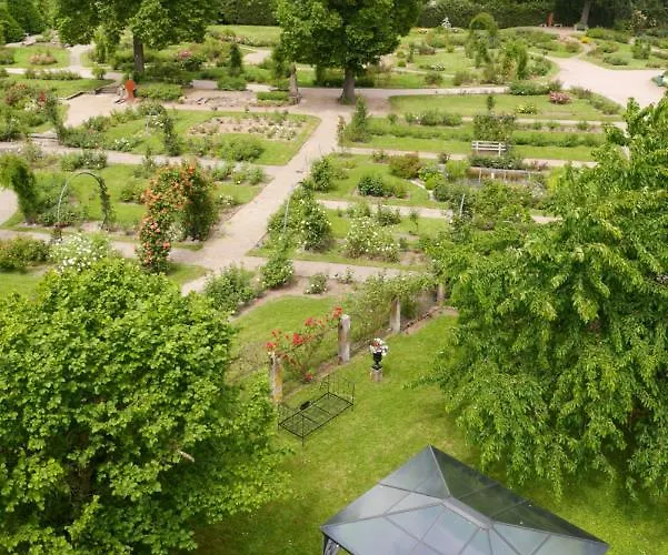 Le Jardin Des Roses * Саверн